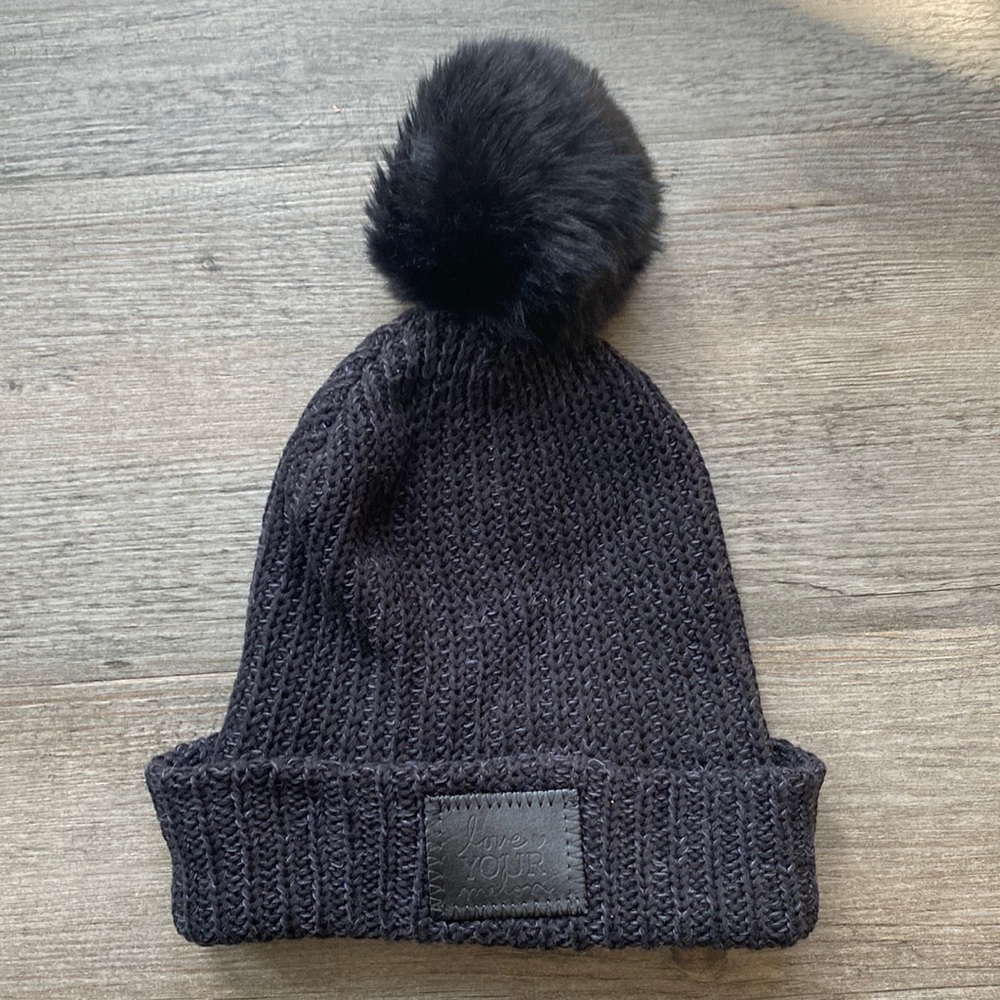 New Love Your Melon black monochrome beanie hat with detachable large Pom